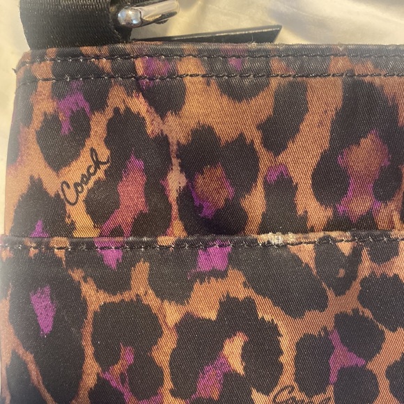 Coach Leopard Crossbody - Picture 4 of 9